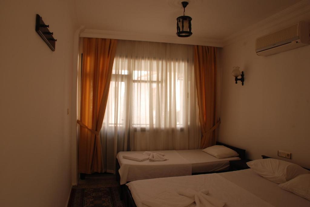 Hotel Doenmez Dalyan Bagian luar foto